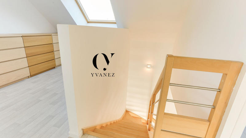 Maison - 128 m² - 7 pièces