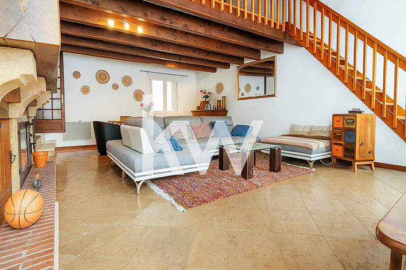 Maison de village - 94 m² - 4 pièces