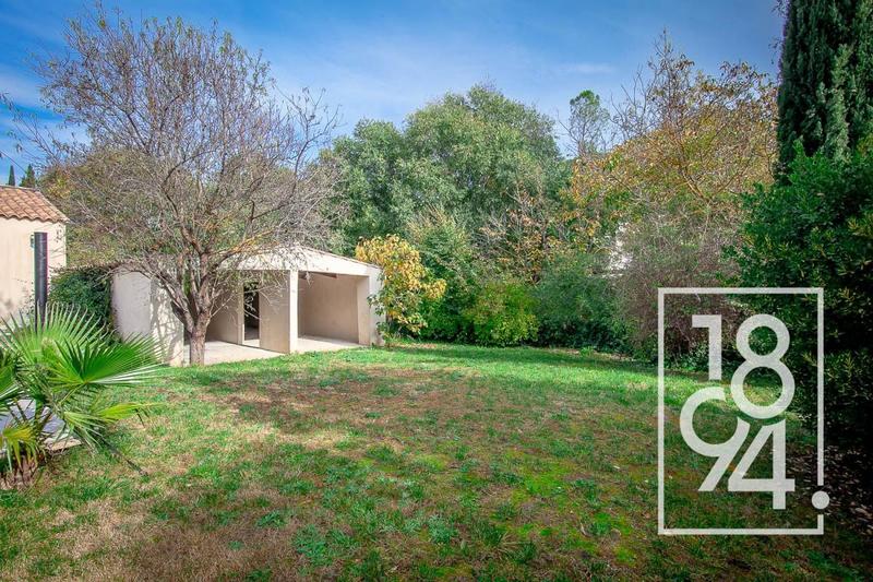 Maison - 213 m² - 5 pièces