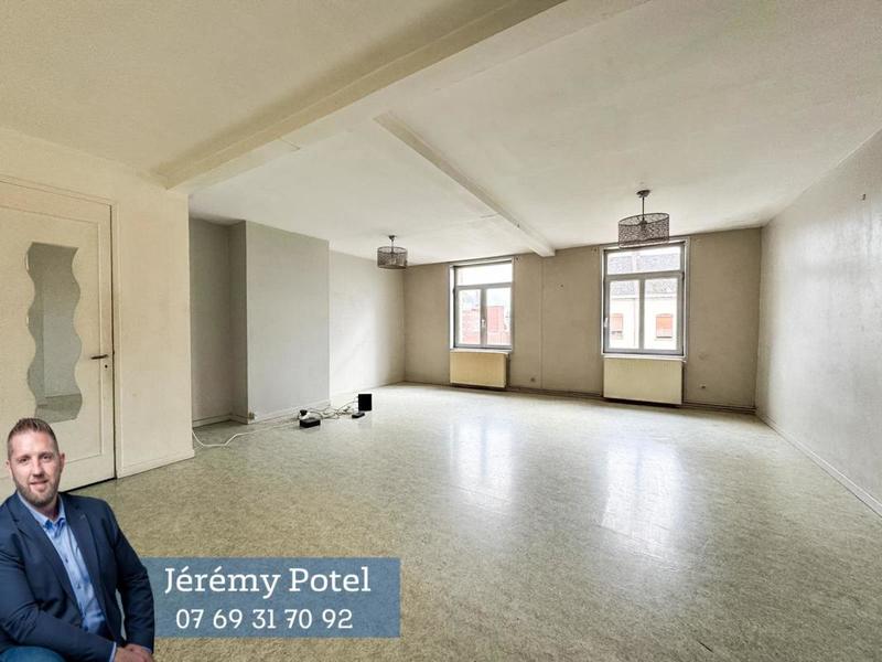 Immeuble - 200 m² - 7 pièces