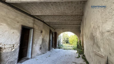 Maison - 195 m² - 11 pièces