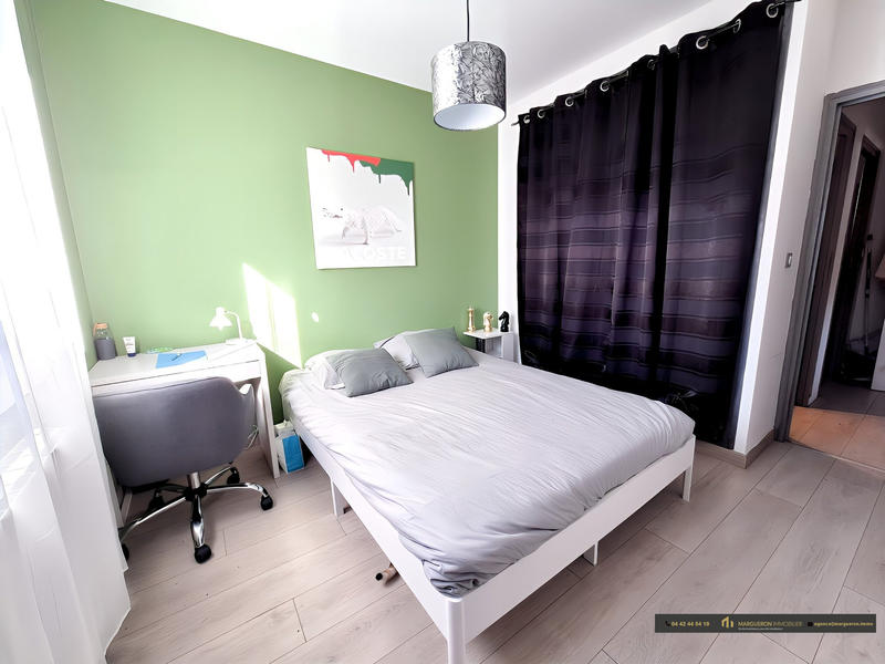 Villa - 185 m² - 7 pièces