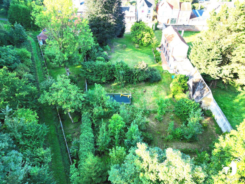 Maison - 170 m² - 5 pièces