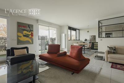 Appartement - 88 m² - 3 pièces