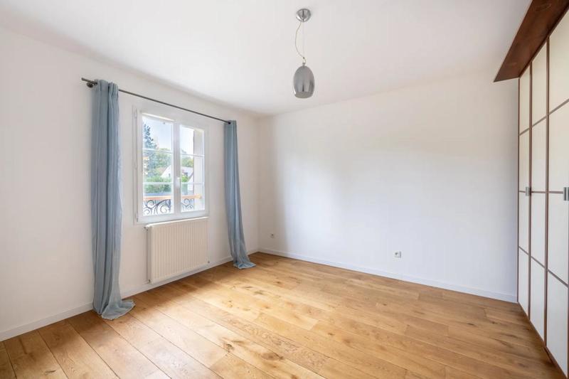 Maison - 143 m² - 6 pièces