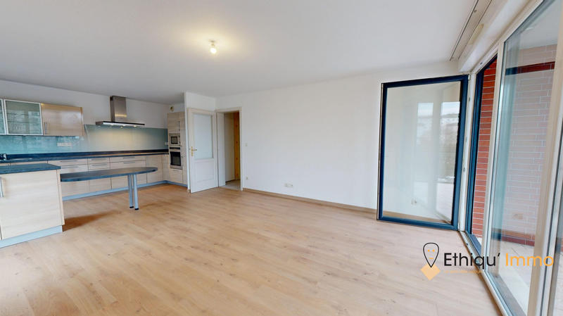 Appartement - 75 m² - 3 pièces