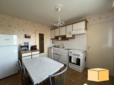 Appartement - 79 m² - 4 pièces