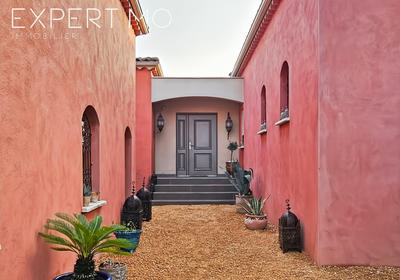 Maison - 144 m² - 5 pièces