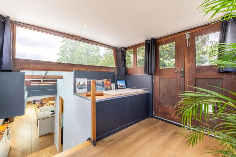 Appartement - 100 m² - 5 pièces