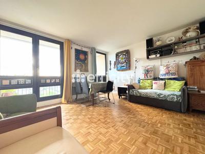 Appartement ancien - 90 m² - 4 pièces