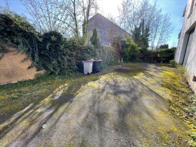 Loft - 223 m² - 1 pièce