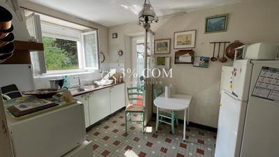 Maison - 95 m² - 4 pièces