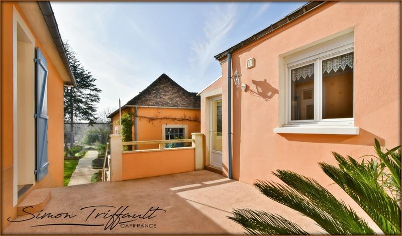 Maison - 246 m² - 10 pièces