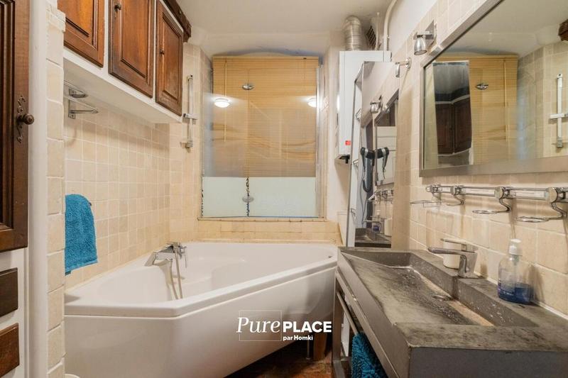 Appartement - 141 m² - 4 pièces