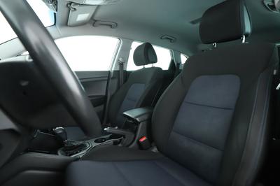 Hyundai Tucson 1.7 CRDi Business Dct-7 141 ch