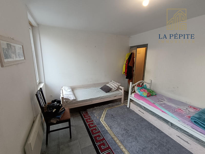 Maison - 98 m² - 5 pièces