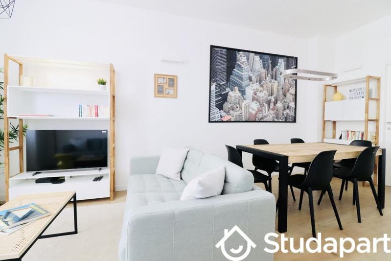 Chambre - 12 m² - 1 pièce