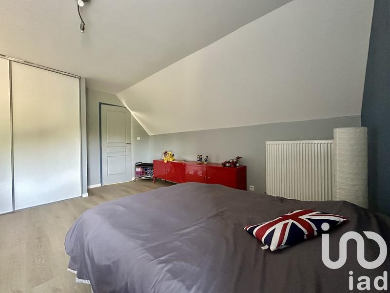 Maison - 209 m² - 8 pièces