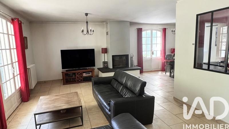 Maison - 172 m² - 8 pièces