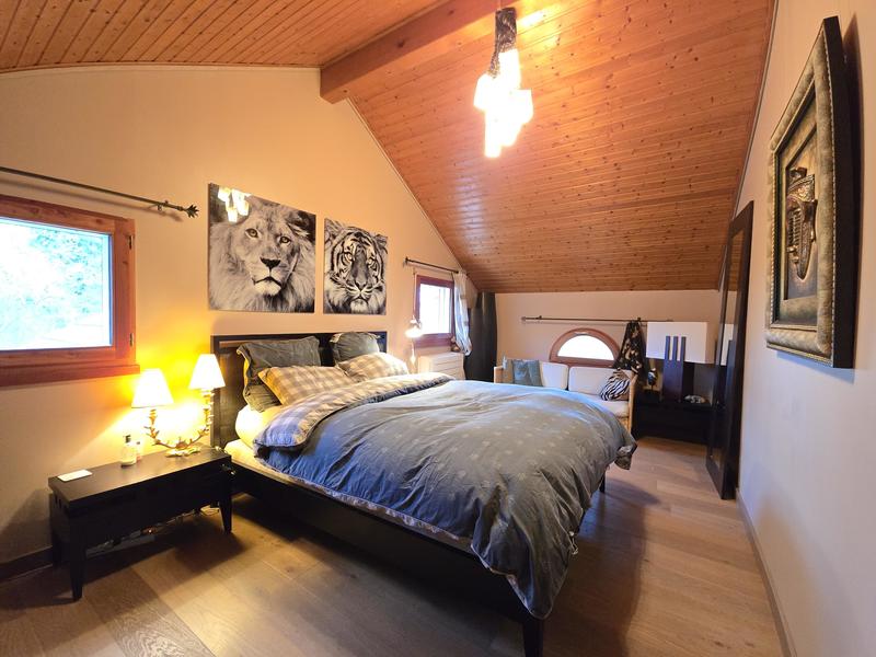 Villa - 230 m² - 6 pièces