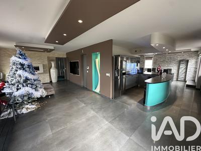 Appartement - 122 m² - 4 pièces