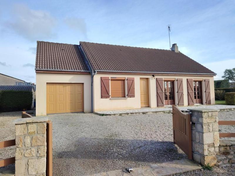 Maison - 80 m² - 5 pièces