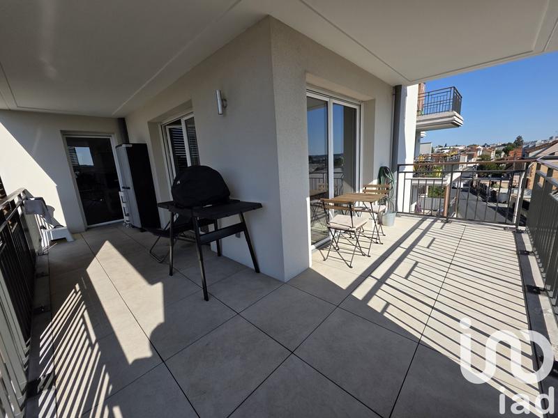 Appartement - 85 m² - 4 pièces