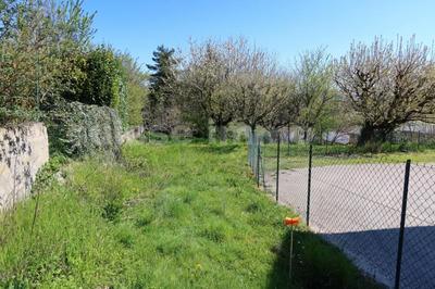 Terrain constructible - 1 000 m²