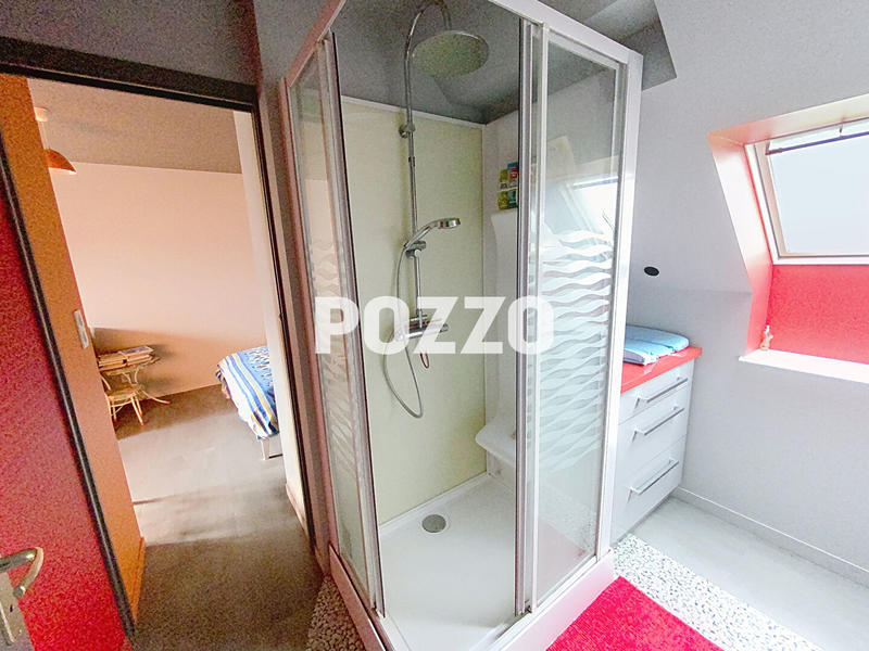 Maison - 137 m² - 7 pièces