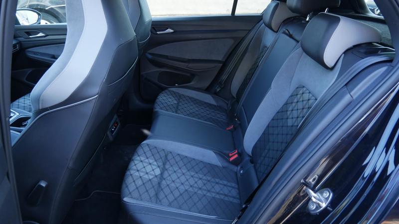 Volkswagen Golf VIII 1.5 Etsi Opf 150ch R-Line Dsg7