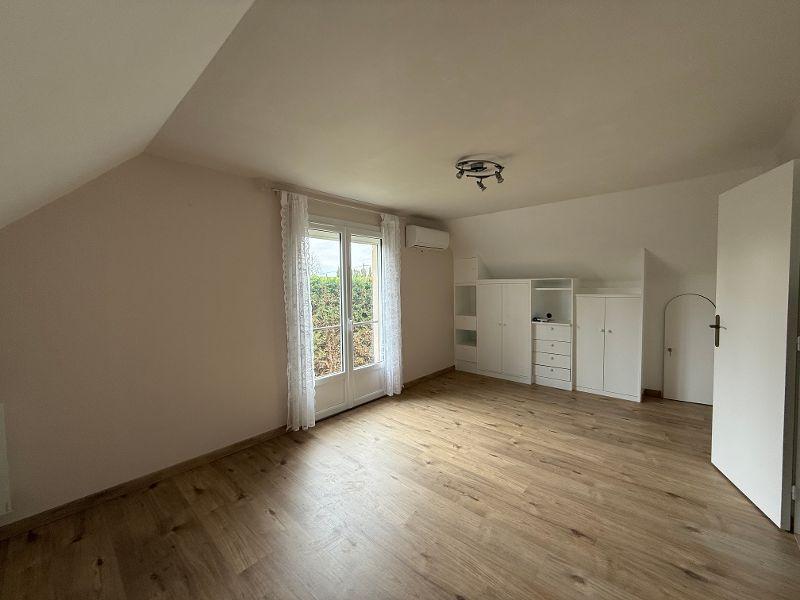 Pavillon - 136 m² - 6 pièces