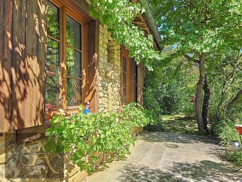 Maison - 214 m² - 9 pièces