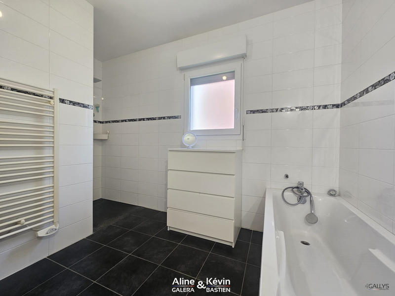 Maison - 118 m² - 5 pièces