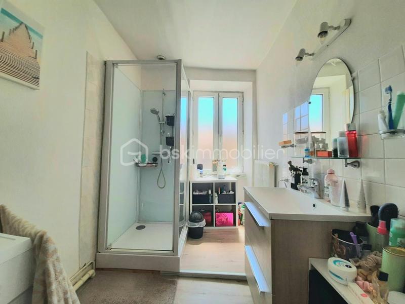 Immeuble - 176 m² - 8 pièces