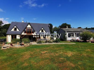 Maison en pierre - 175 m² - 8 pièces