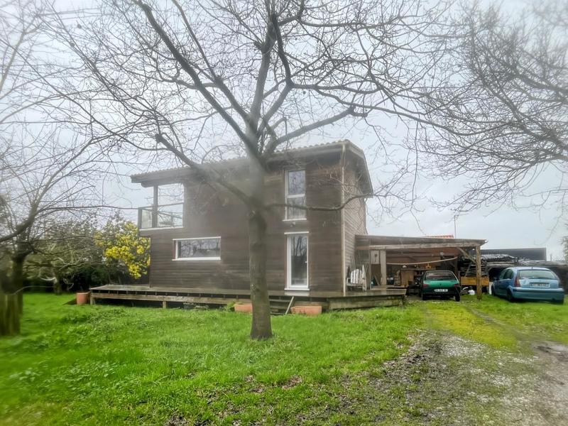 Maison - 100 m² - 4 pièces