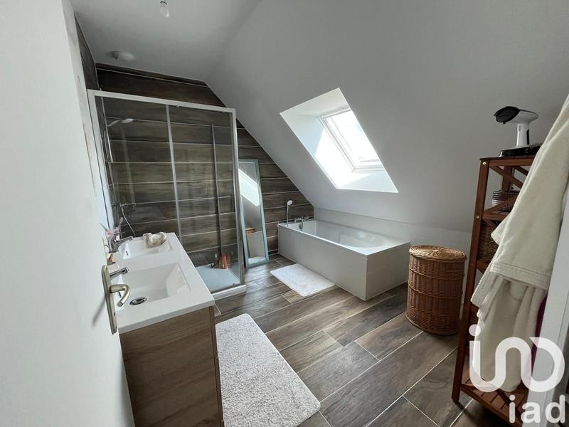 Maison - 112 m² - 5 pièces