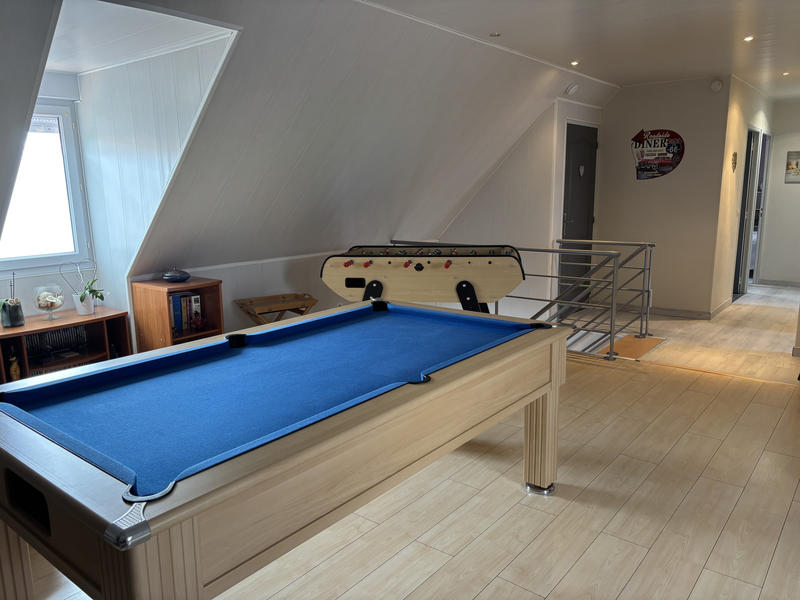 Maison - 187 m² - 7 pièces