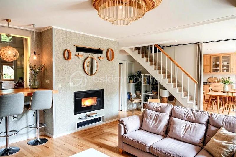 Maison - 130 m² - 7 pièces