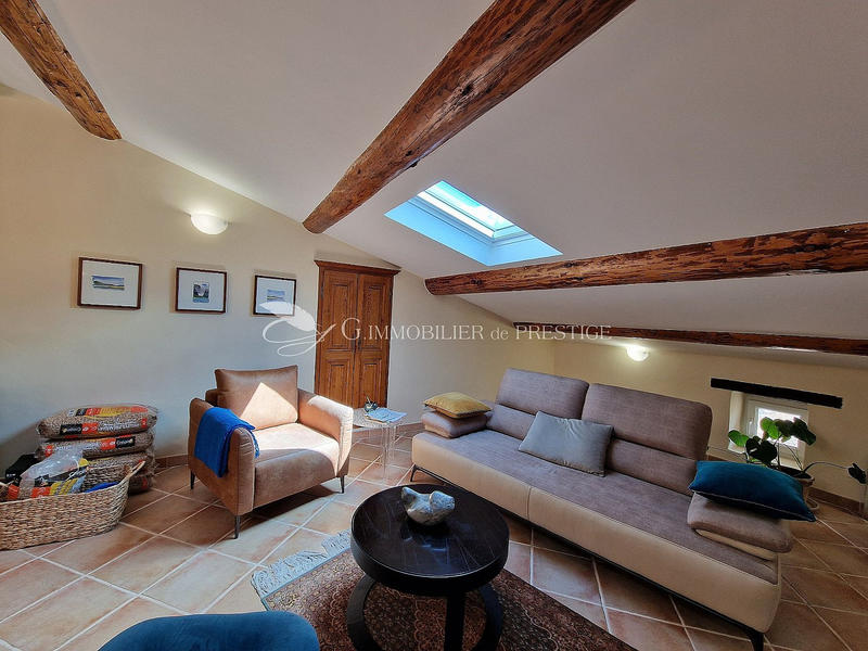 Maison de village - 160 m² - 7 pièces