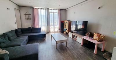 Maison - 176 m² - 7 pièces