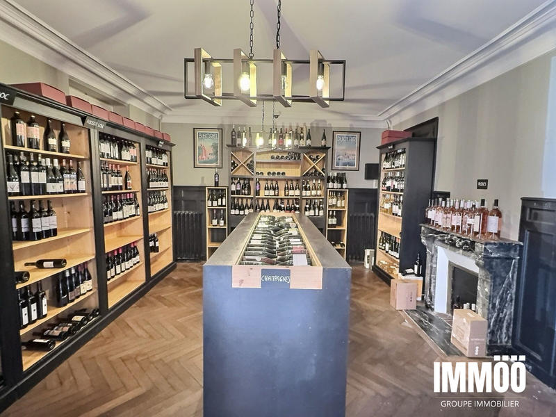 Local commercial - 155 m²