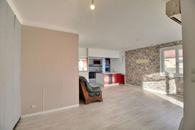 Maison - 100 m² - 3 pièces