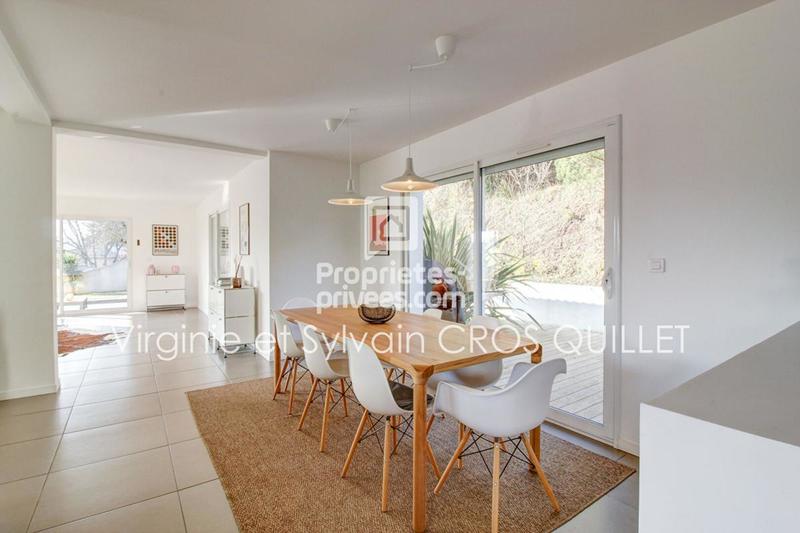 Maison - 188 m² - 7 pièces