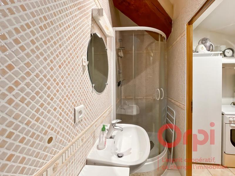 Immeuble - 482 m² - 23 pièces