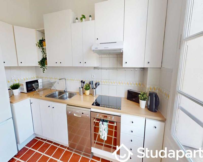 Chambre - 57 m² - 1 pièce