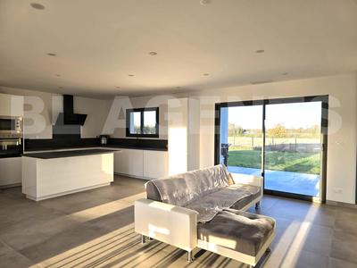 Maison - 145 m² - 5 pièces