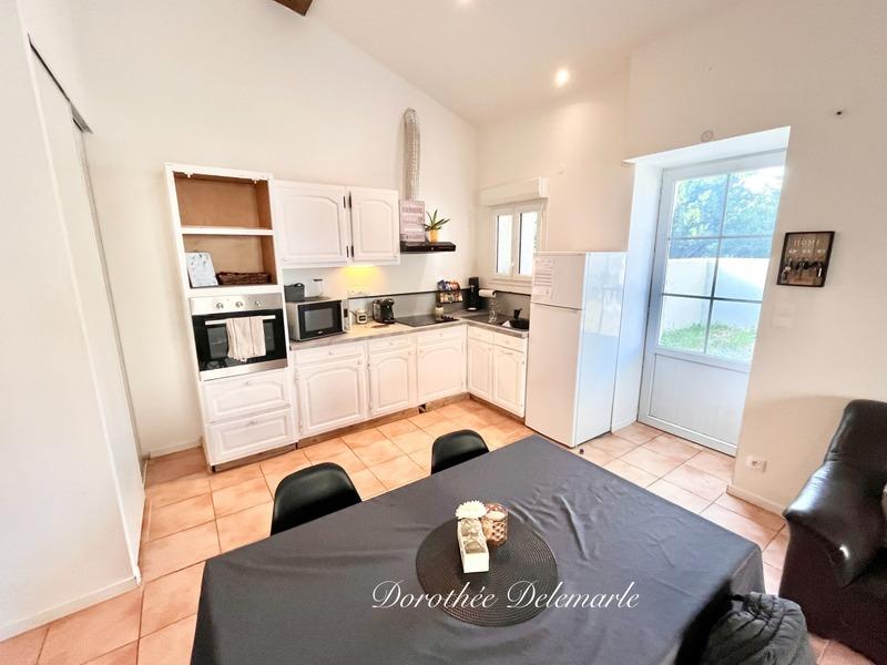 Maison en pierre - 220 m² - 7 pièces