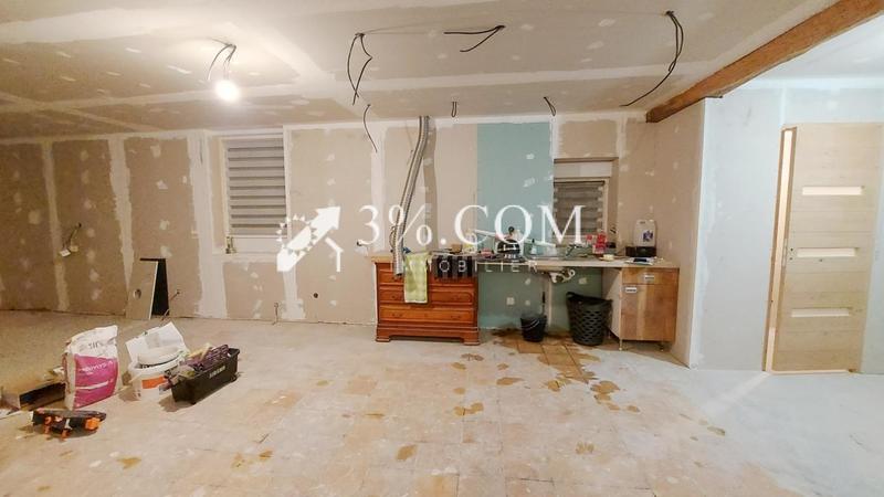 Maison de village - 200 m² - 10 pièces