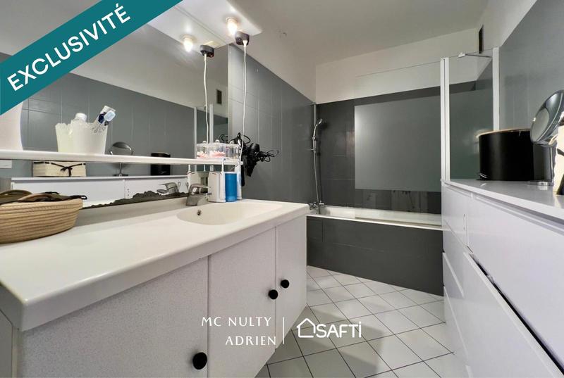 Appartement - 83 m² - 4 pièces